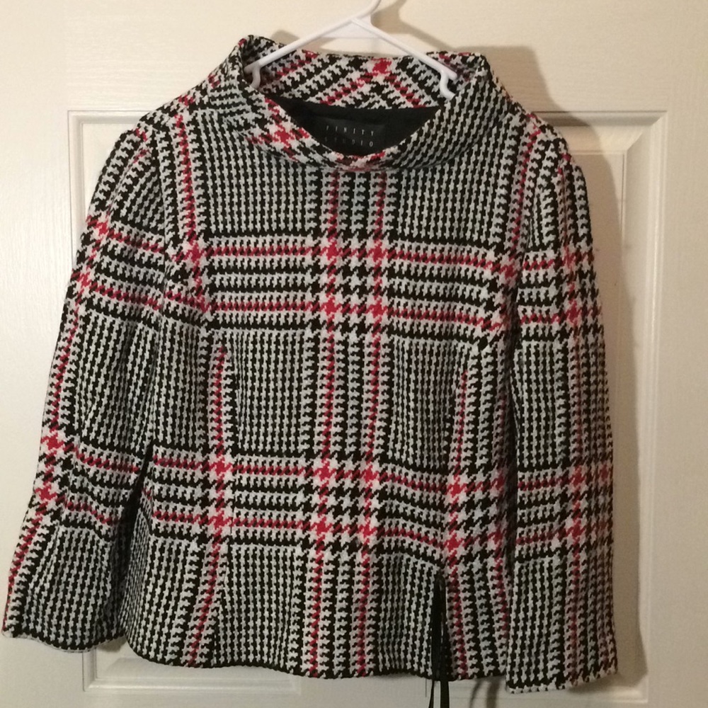 New Finity studio red/black/cream jacket size 12